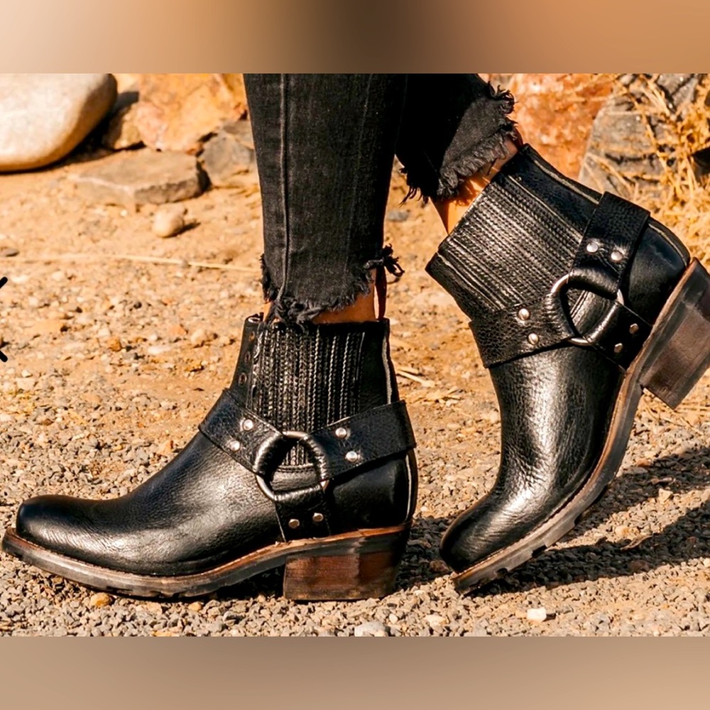 Freebird by Steven Whiskey booties in Black. Never worn. Size 7